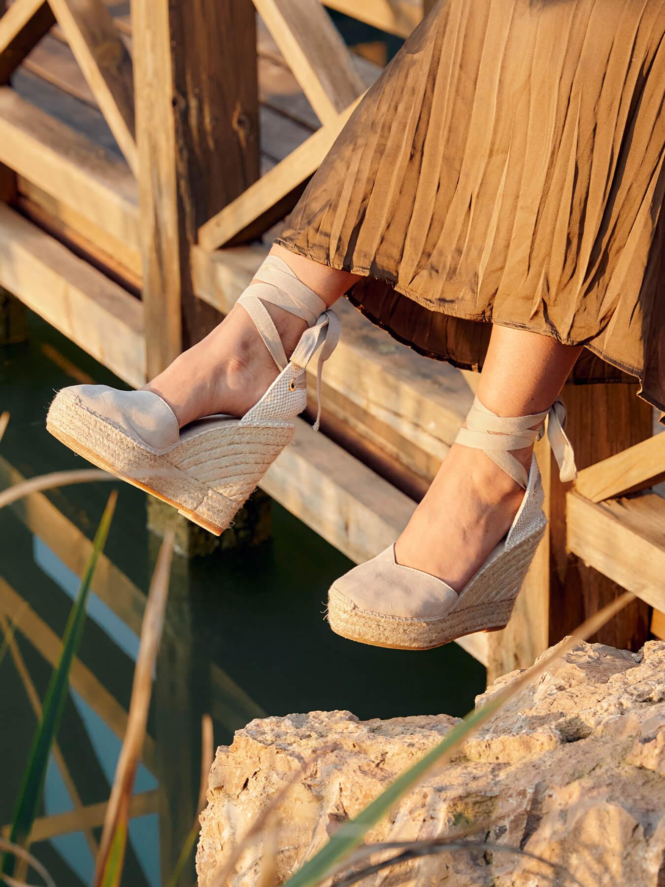 Romero Cuña Alta 12cm Piedra