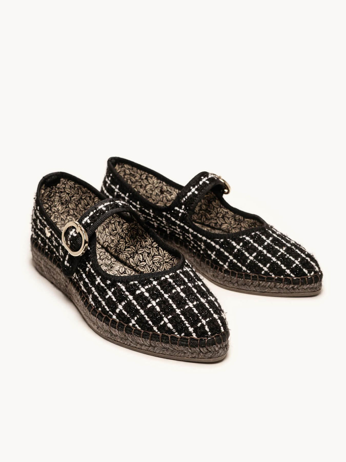 Azucena Tweed Negro