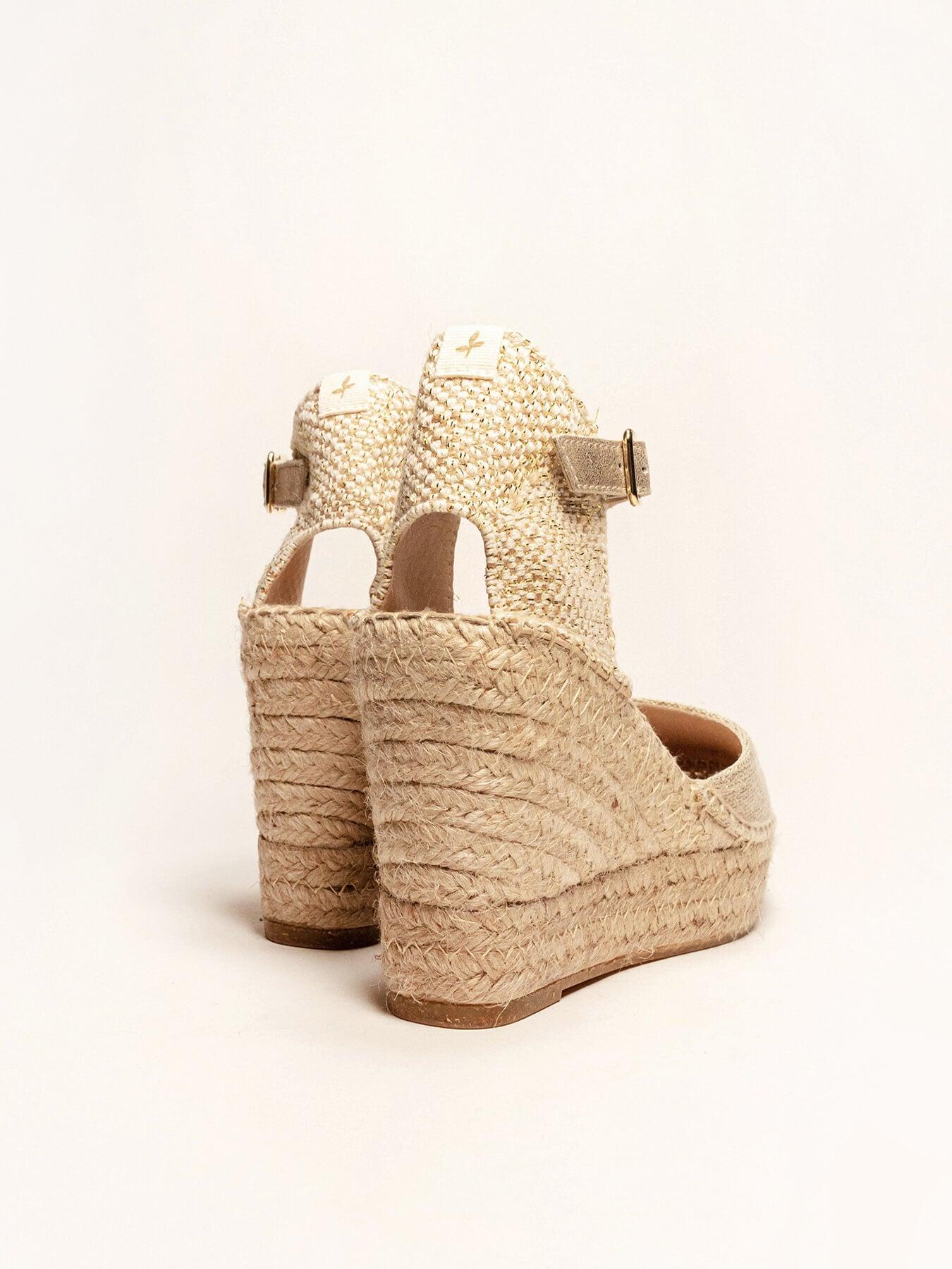 Dalia Cuña Alta Lino Metal Oro