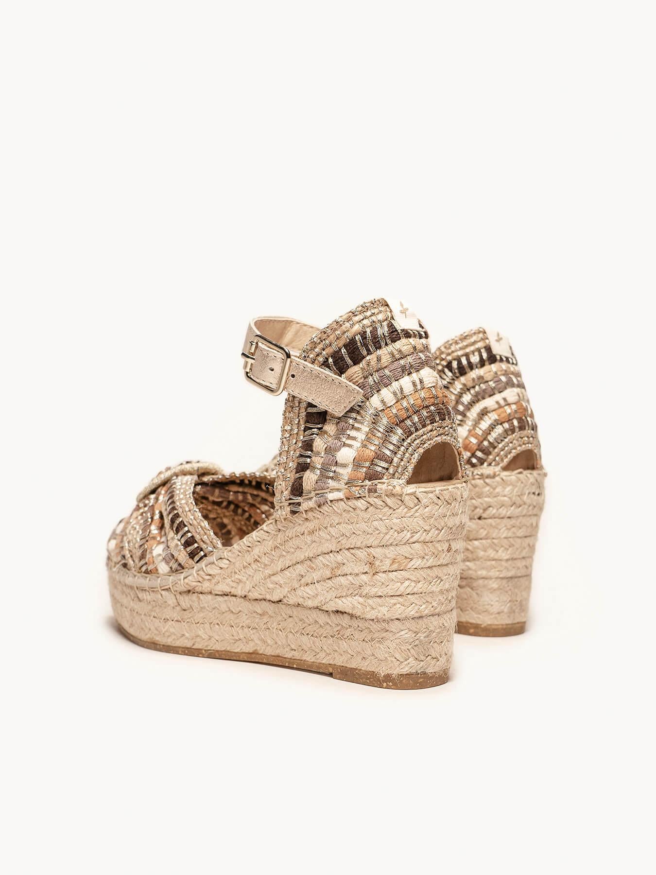 Amapola Cuña Media Plataforma Taloncillo Taupe