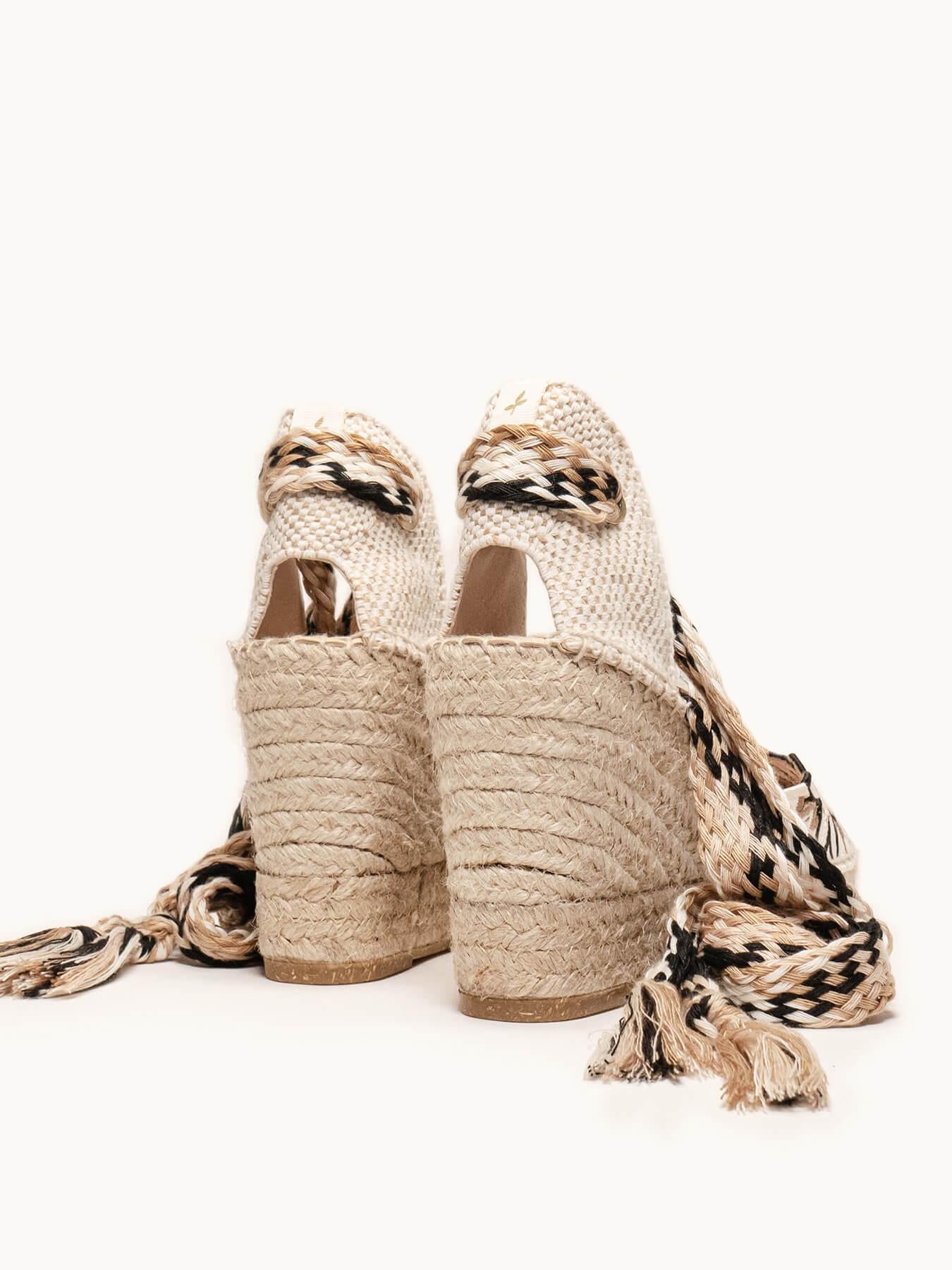 Romero Cuña Alta Bordado Silvestre Arena