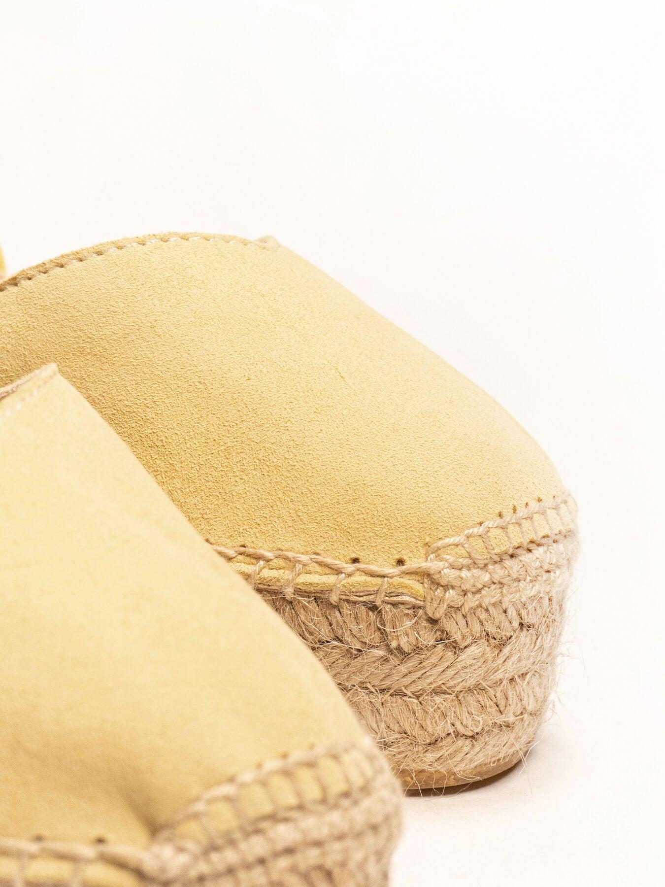 Romero Plataforma Ante Amarillo