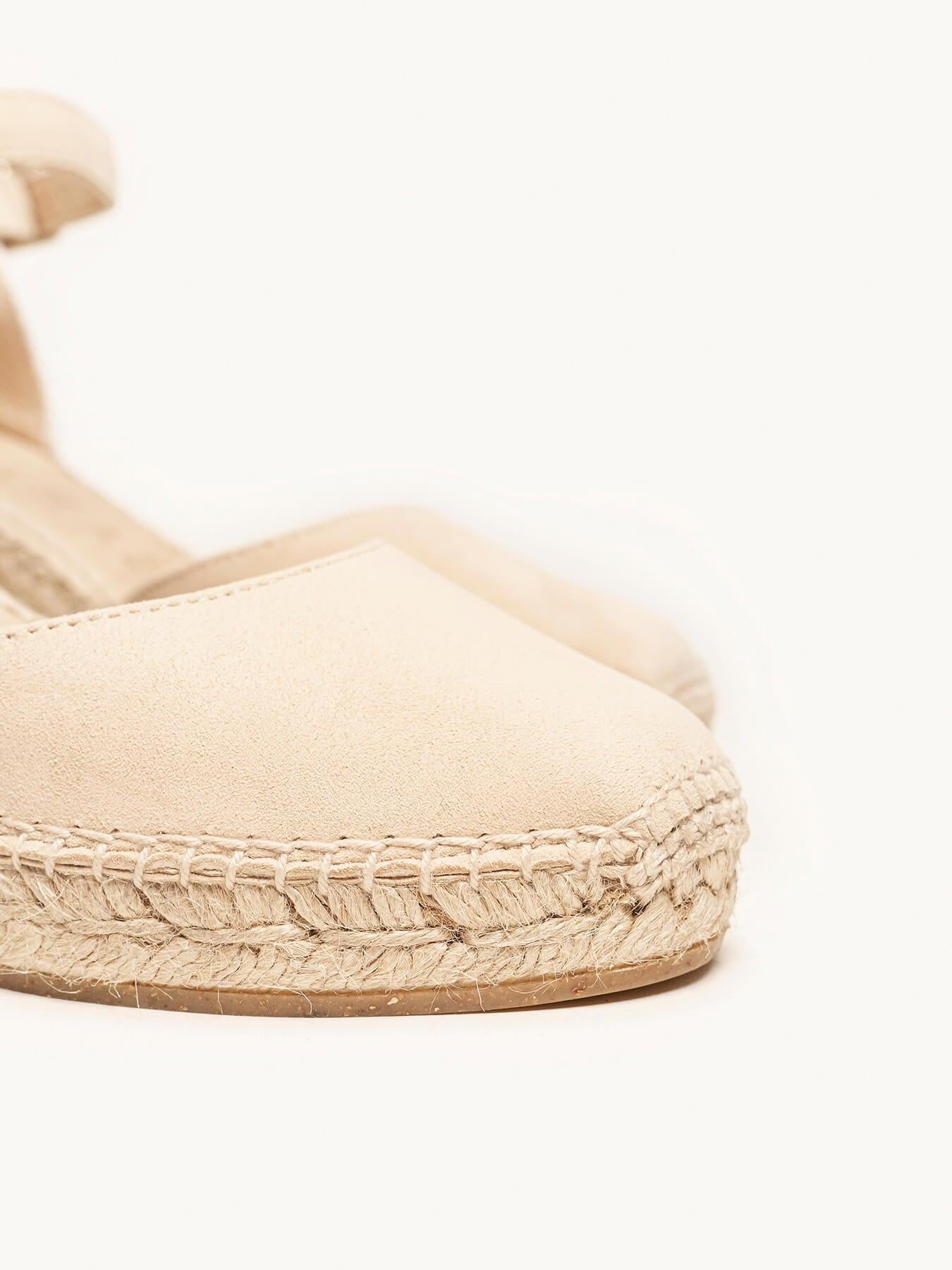 Marga Cuña Media Ante Arena