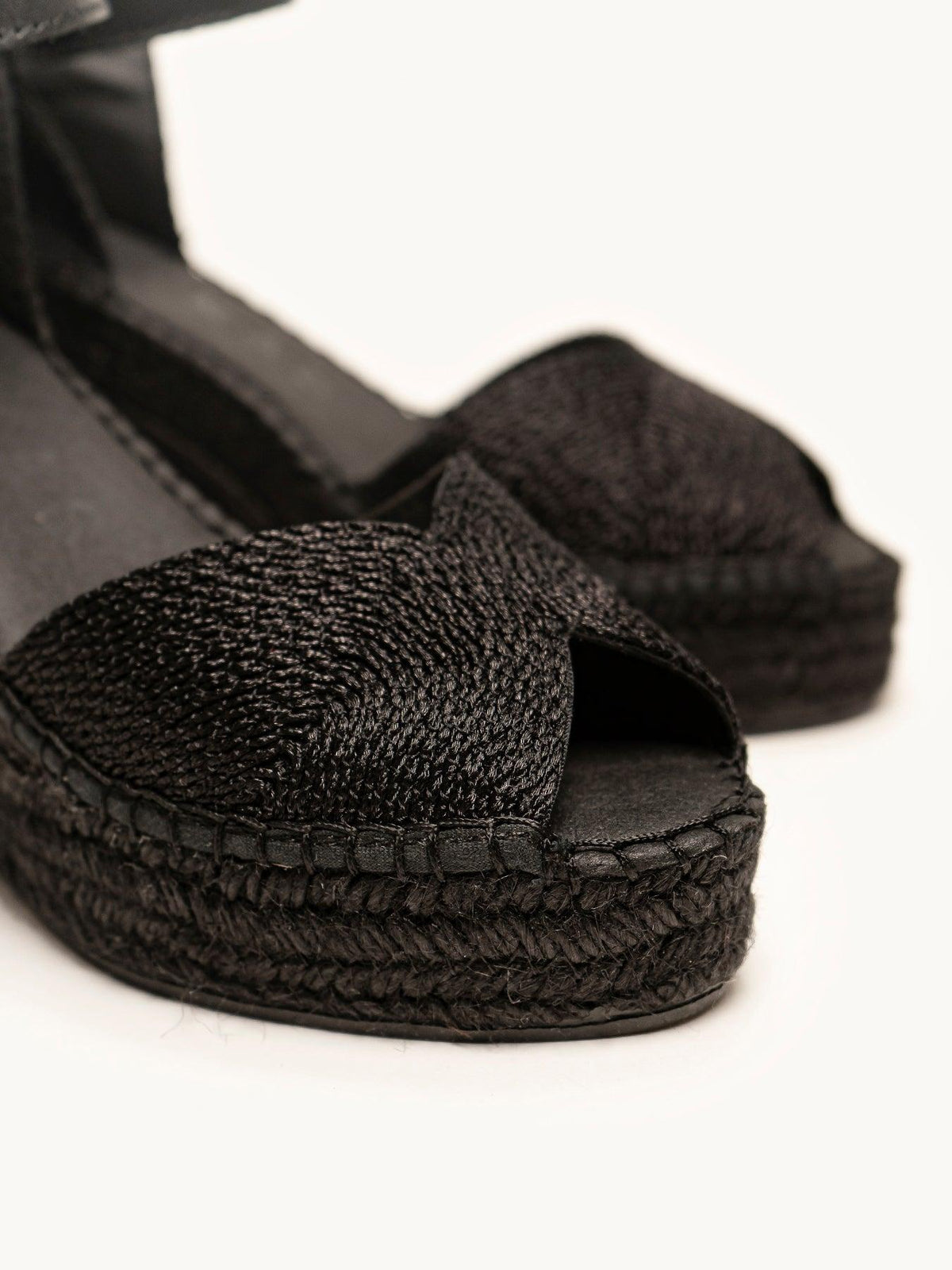 Alelí Cuña 10 cm Cordela Negro